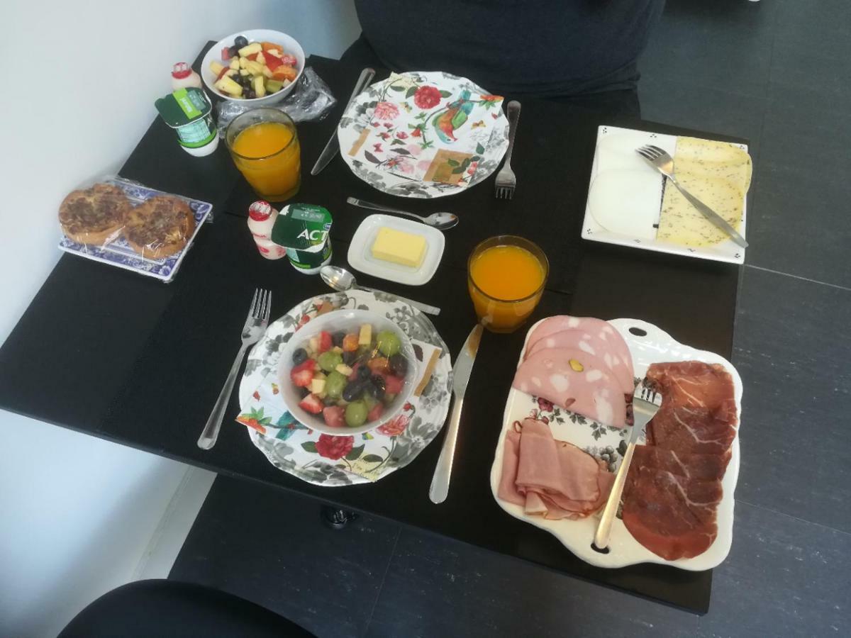 Bed & Breakfast Diemerbrug Bagian luar foto